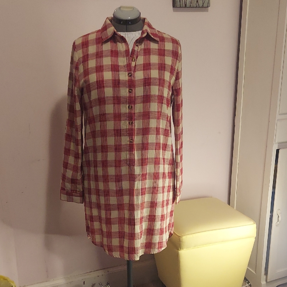 Red and White Plaid Button-Up Shirt Dress